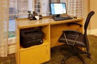La Quinta Inn & Suites by Wyndham Fremont / Silicon Valley - Gym