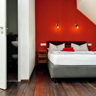 Kanal77 Hotels near Preserve Area Heuckenlock