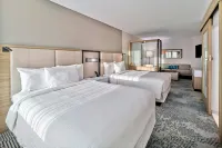 SpringHill Suites by Marriott Phoenix Gilbert - Pools
