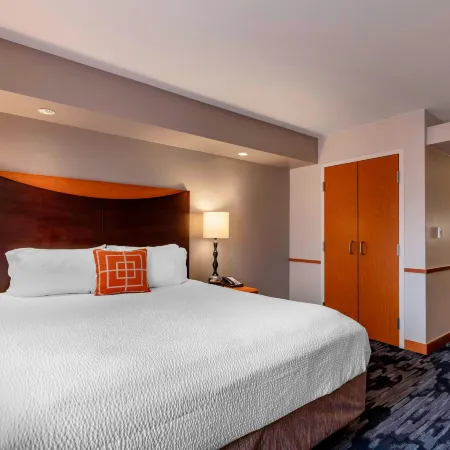 Fairfield Inn & Suites Columbus