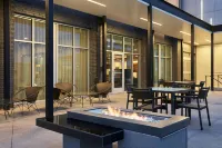 Courtyard Denver Aurora - Pet-friendly
