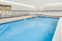 Fairfield Inn Manhattan - Pools