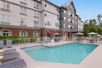 Spark by Hilton Summerville - Gym
