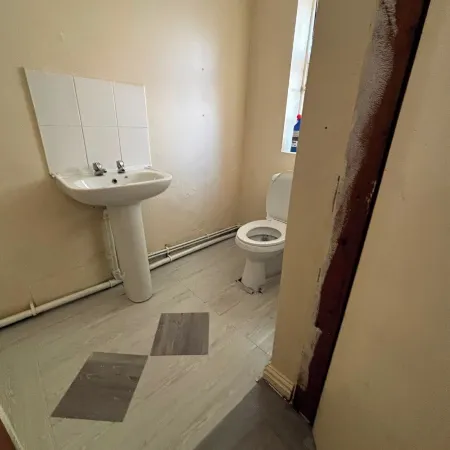 Humucare Place Studio Near Aston Villa Football