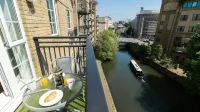 Riverside House - Balkoner