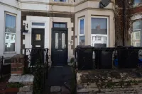 Bright 3BR Duplex Steps from Shops & Dining - 주방