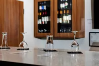 Fairfield Inn & Suites Richmond Airport - bar