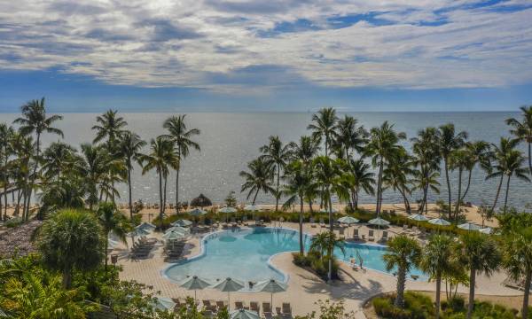Amara Cay Resort