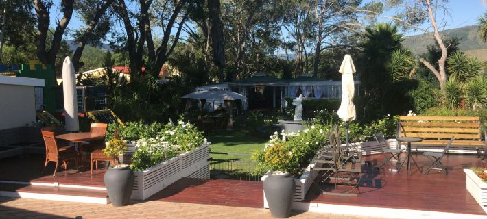 Tri-Angle B&B and Wellness Salon Hotels in Amatole