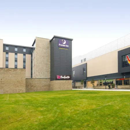 Premier Inn Halifax Town Centre