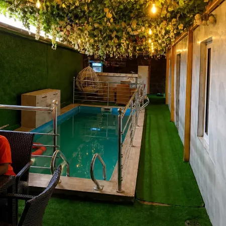Golden Garden Hotel & Suites