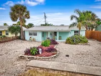 Sea Turtle Bungalow Just 200 Ft to the Beach - 3-Star