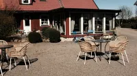 Tunnby Gårdshotell - 2-Star