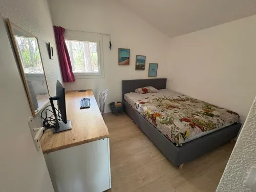 WARM AND SPACIOUS HOUSE - 2-Star