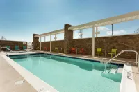 Home2 Suites by Hilton Midland - Pools