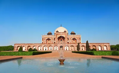 The Metropolitan Hotel & Spa New Delhi