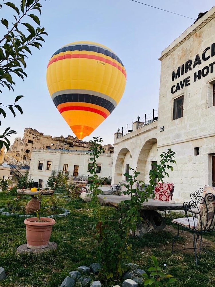 Miracle Cave Hotel