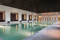 Hyatt Regency Wuhan Optics Valley - Luxury