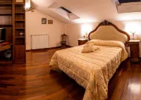 Real Borbone Các khách sạn gần Rotonda delle Quattro Stelle