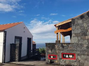 Beautiful Standard Double Room Without Window - Sao Roque do Pico