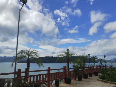 Zixing Gallery Inn Farm Stay Отели рядом с достопримечательностью «Dongjiang Lake Tourist Area»