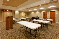 Holiday Inn Express & Suites Andalusia by IHG