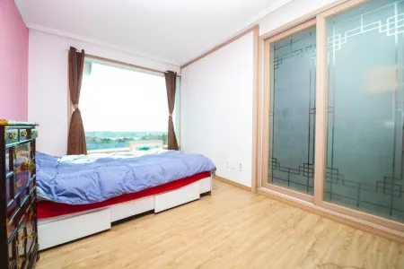 Hwaseong Sea Sunset Pension