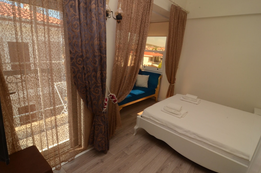 Alacati Grand Eldoris Otel (Grand Alacati Boutique Hotel)