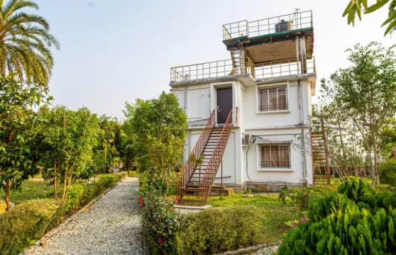 赫裡布爾謝拉班度假村