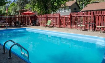Boulder Mountain Lodge