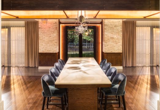 캐노피 바이 힐튼 워싱턴 엠버시 로우