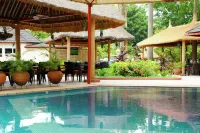 Transcorp Hilton Abuja - Swimmingpools