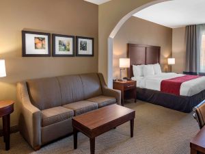 Comfort Inn & Suites