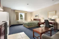 Travelodge by Wyndham Trenton - 2 estrellas