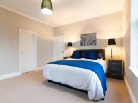 Modern Living 2 Bedroom Apartment South Wilmslow Hotels in Wilmslow