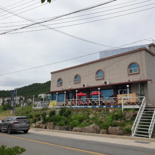 Sinan Treasure Island Pension