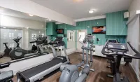 Holiday Inn Express & Suites Grande Prairie, an IHG Hotel - Parkplatz