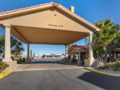 Comfort Inn & Suites デミングのホテル