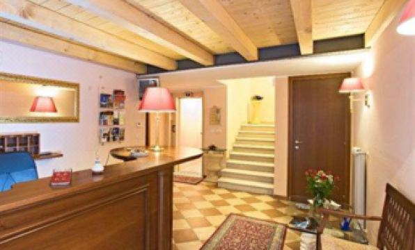 Hotel Capitelli - Housity