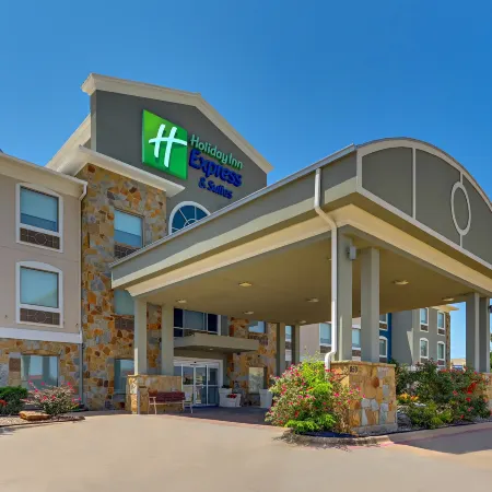 Holiday Inn Express & Suites Weatherford by IHG