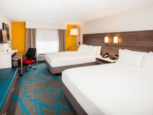 Holiday Inn Express & Suites Litchfield West