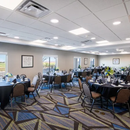 Holiday Inn Express & Suites YUMA by IHG