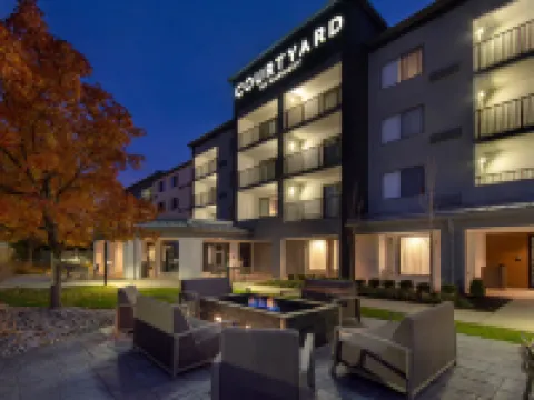 Courtyard Cincinnati Airport Hotels in Erlanger
