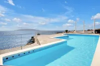 Costa Isora First Line and Pool