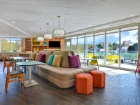 Home2 Suites by Hilton Savannah Midtown Hotels near Hull Park