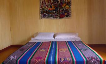 Uros Tupirmarka - Housity