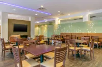 Sleep Inn & Suites