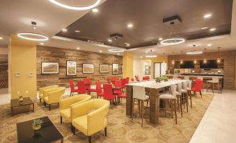 La Quinta Inn & Suites by Wyndham Morgan Hill-San Jose South