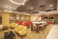 La Quinta Inn & Suites by Wyndham Morgan Hill-San Jose South Hotels in Morgan Hill