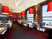 Qubus Hotel Bielsko-Biała - 朝食